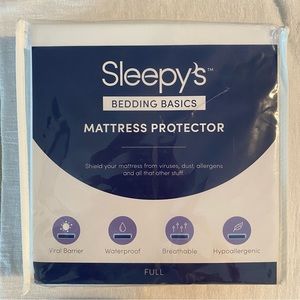 Sleepy’s Bedding Basics Mattress Protector for Full Size Beds